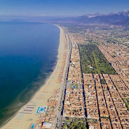 Appartamento Abate Λίντο ντι Καμαϊόρε Εξωτερικό φωτογραφία